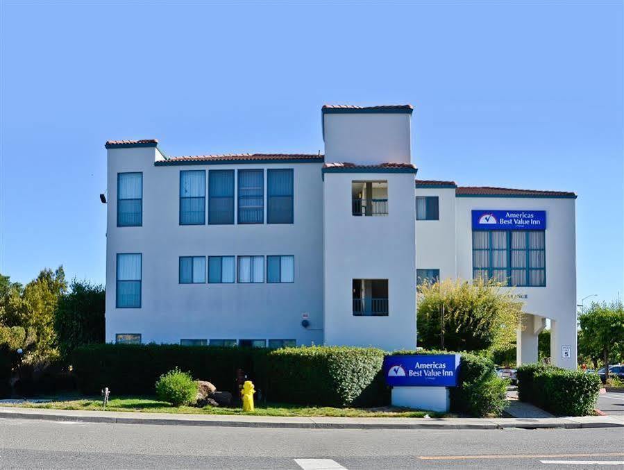 Americas Best Value Inn Novato Marin Sonoma Экстерьер фото