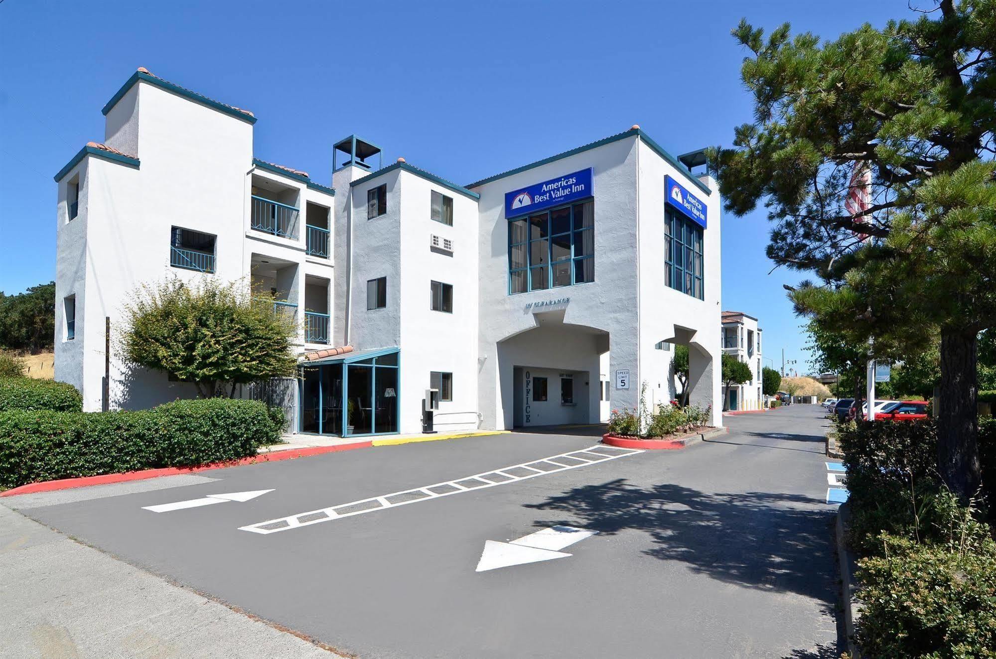 Americas Best Value Inn Novato Marin Sonoma Экстерьер фото